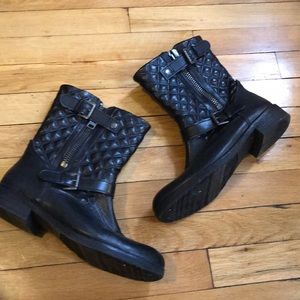 Franco Sarto Ankle Boots with quilted detail